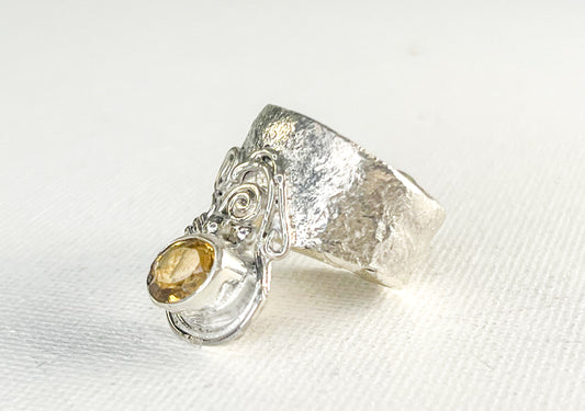 Sterling Silver Ring with citrine