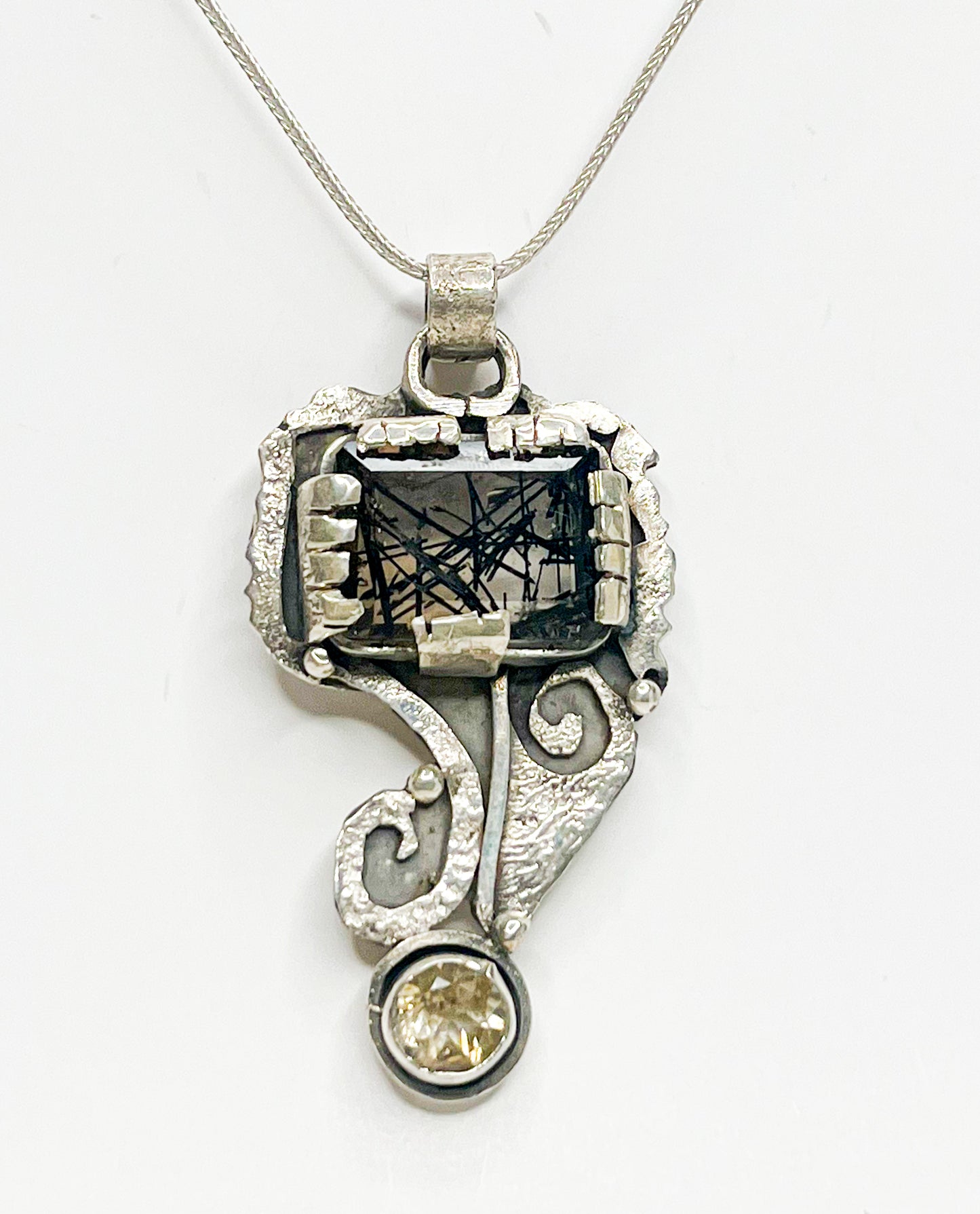Rutilated Quartz Necklace with Citrine – A Radiant Blend of Elegance and Energy