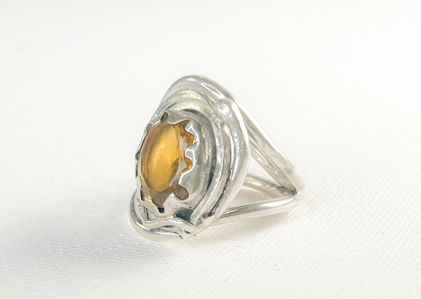 Sterling Silver ring with Citrine