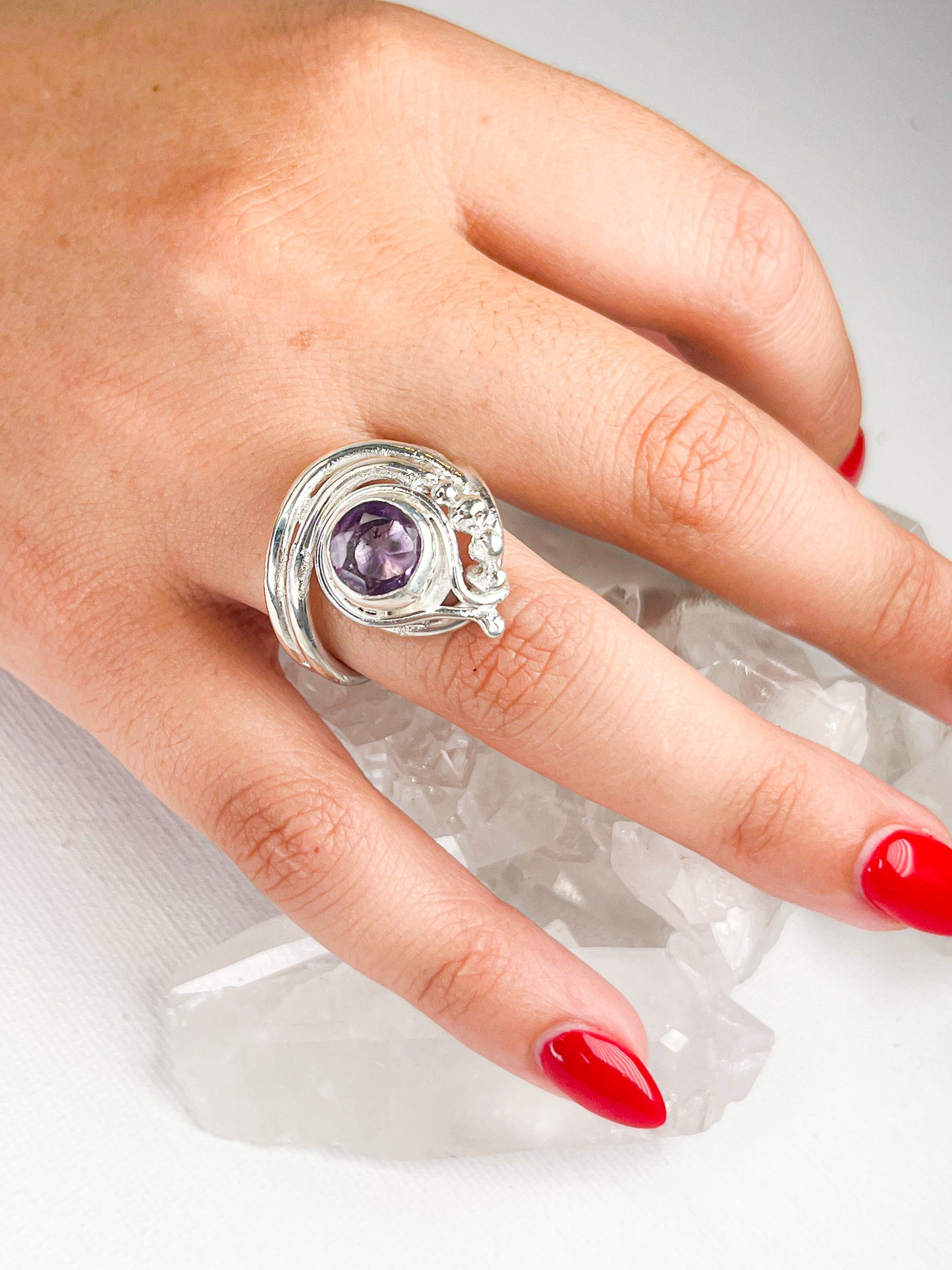 sterling silver ring with Amethyst