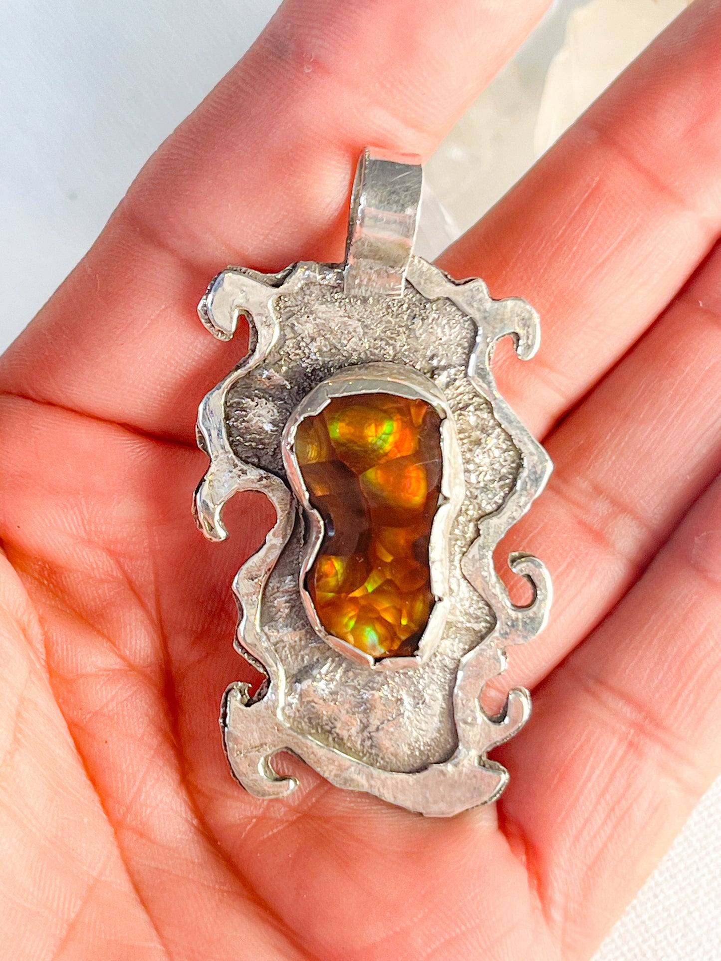 Sterling Silver Necklace with Fire Agate – Radiant Energy and Timeless Beauty
