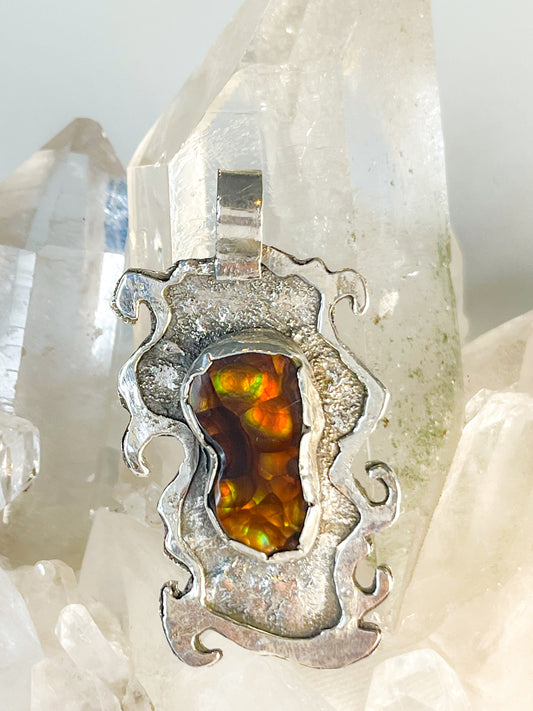 Sterling Silver Necklace with Fire Agate – Radiant Energy and Timeless Beauty