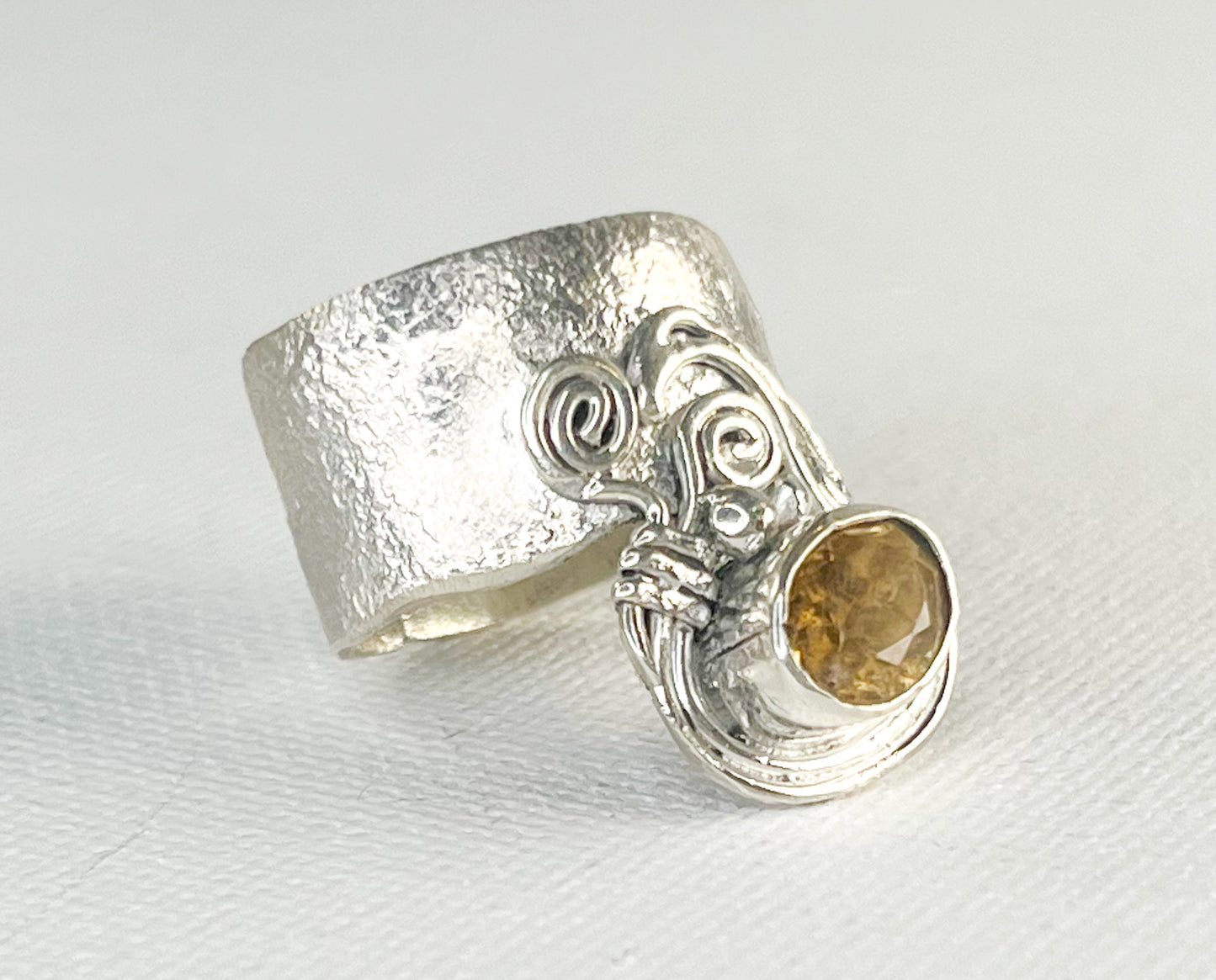 Sterling Silver Ring with citrine