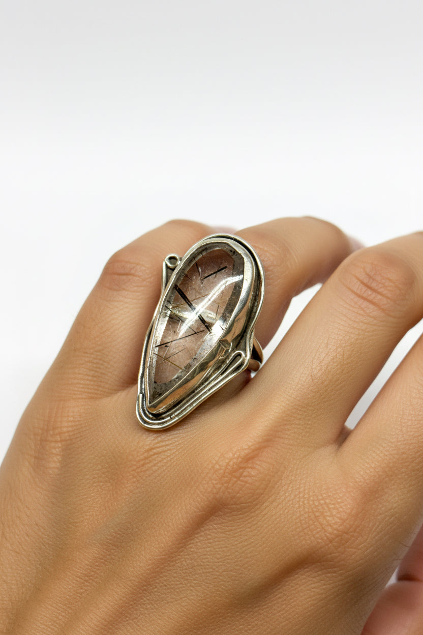 Sterling silver ring with Rutilated Quartz