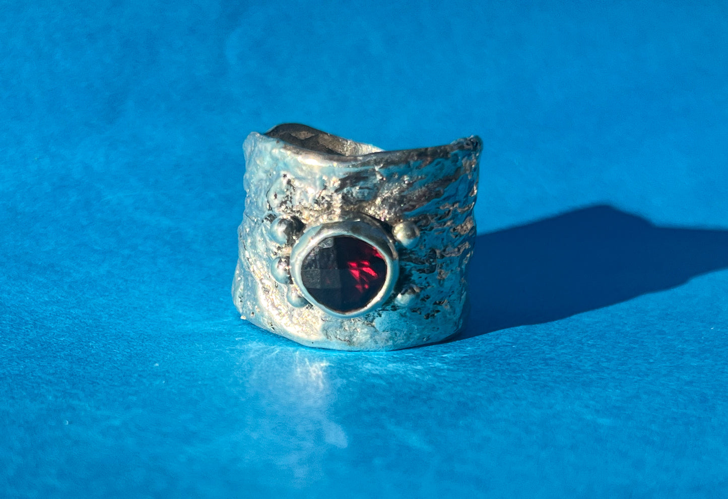 Sterling Silver ring with              Red Garnet