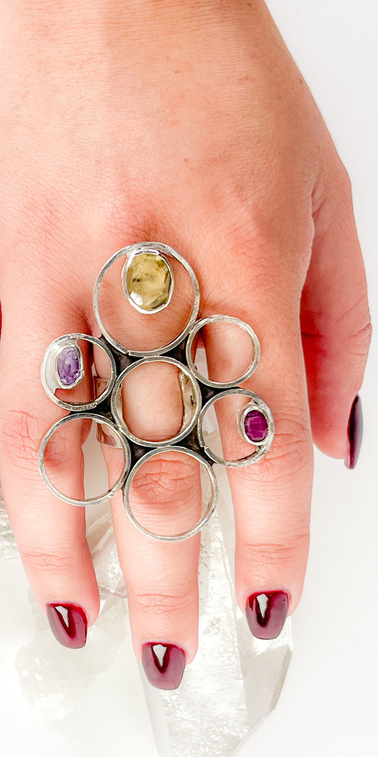 Pop collection ring