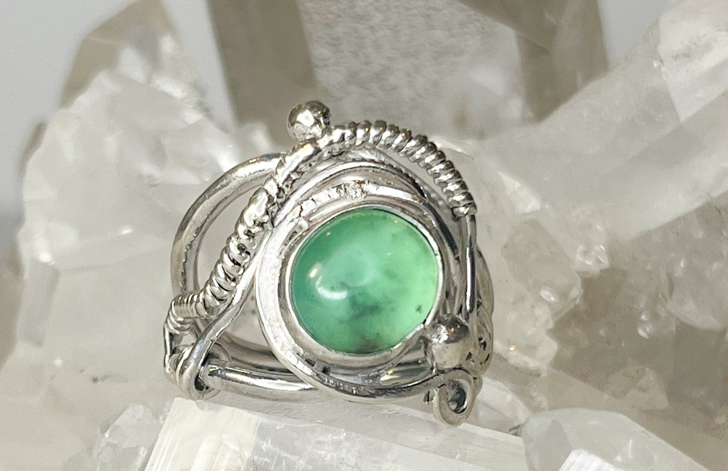 Sterling Silver ring with Peruvian Opal